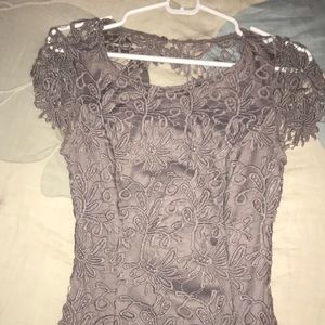 Lace bodycon dress